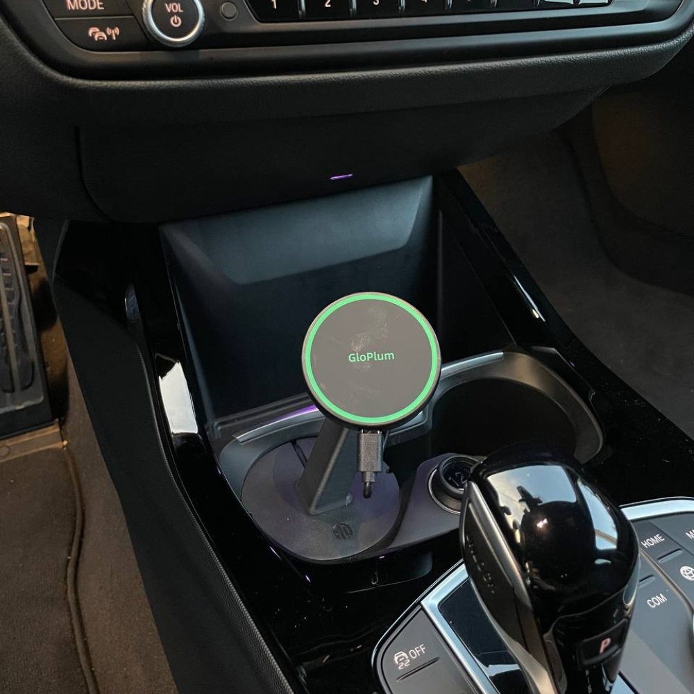 PHONE HOLDER WITH INTEGRATED WIRELESS CHARGER - BMW F40/F44 (2019-2023)
